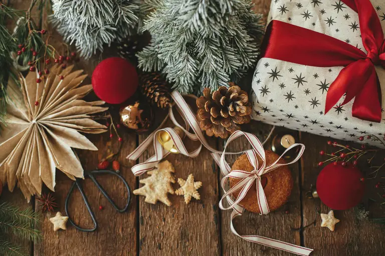 Managing Holiday Stress as a small business owner can be difficult with work and family obligations all colliding